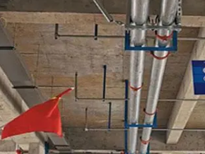 舞钢管廊支架的安装方法